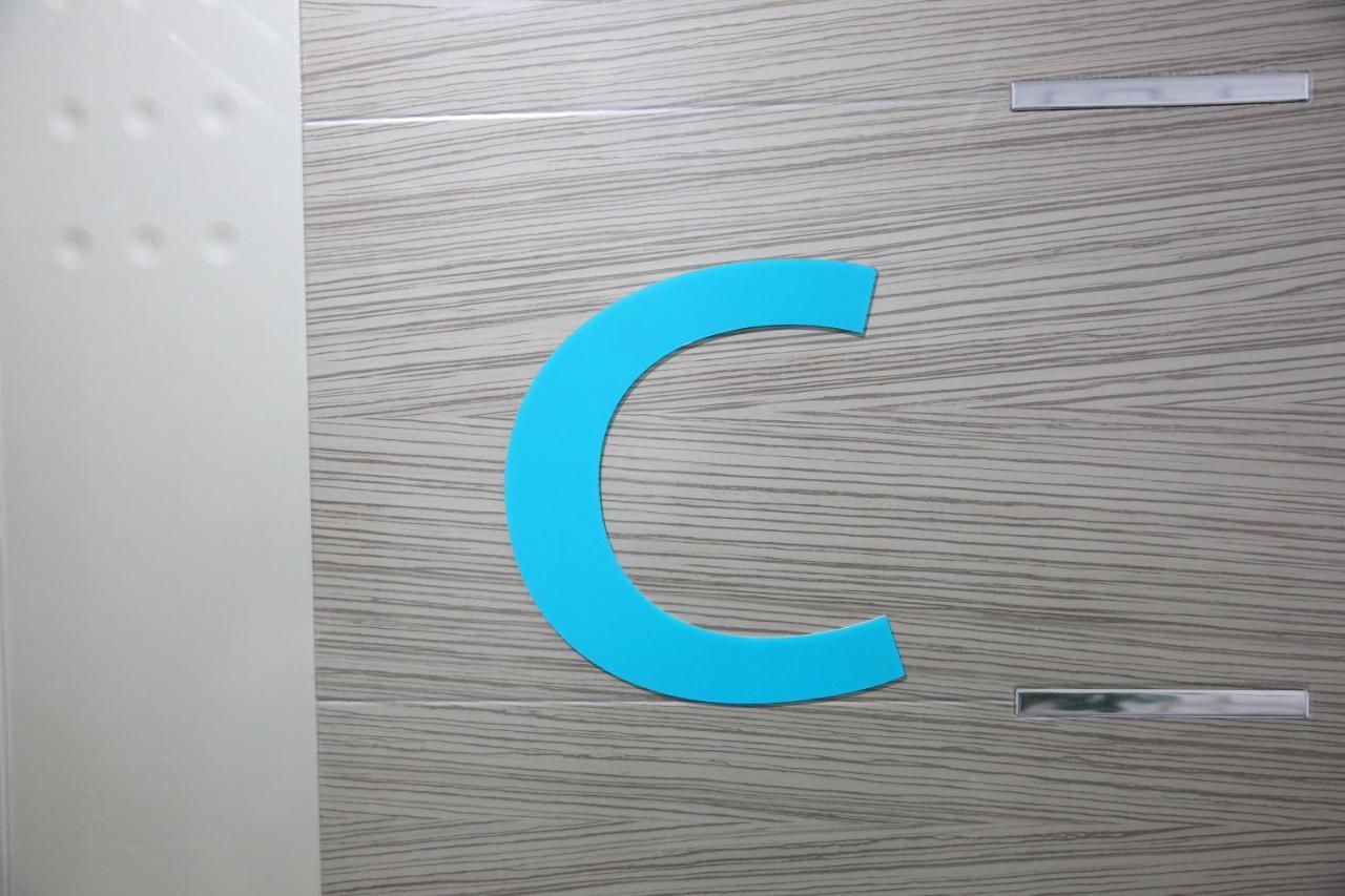 Coco Capsule Guesthouse Pusan Zewnętrze zdjęcie