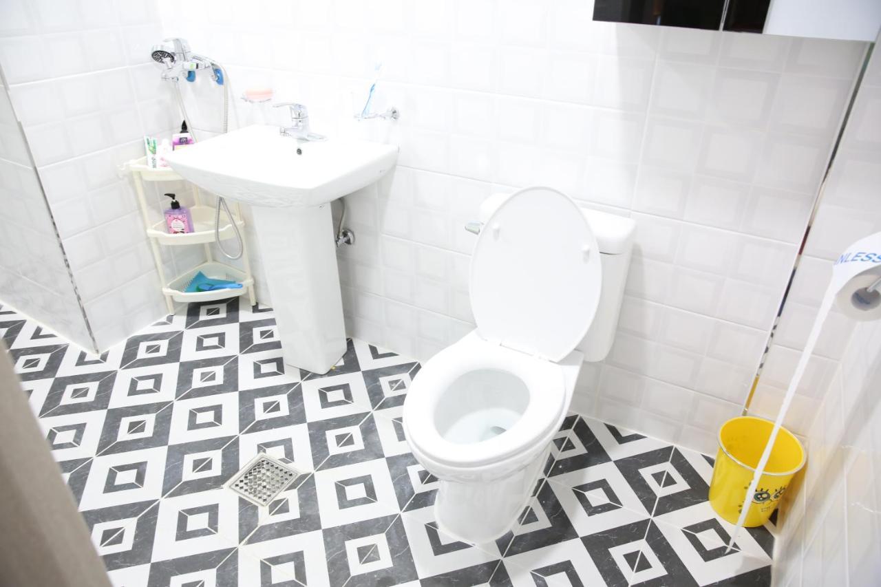 Coco Capsule Guesthouse Pusan Zewnętrze zdjęcie